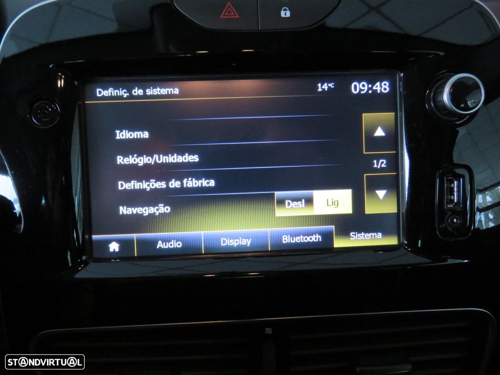 Renault Clio 0.9 TCe Limited - 41