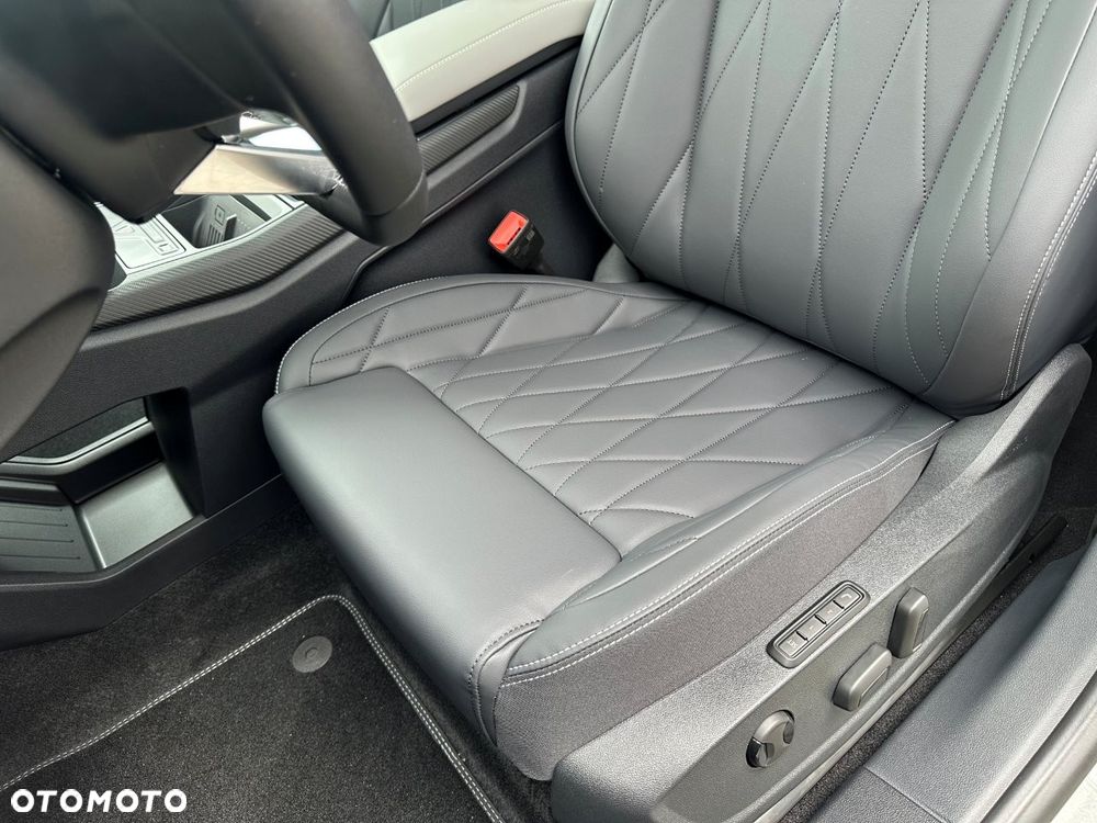 Ford Explorer 77kWh Premium AWD - 17