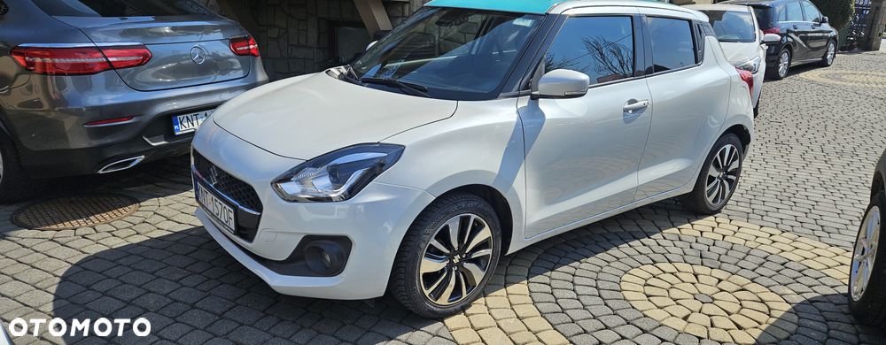 Suzuki Swift 1.2 Premium Plus - 3