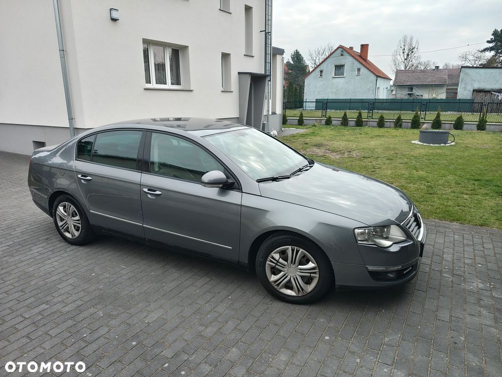 Volkswagen Passat 2.0 TDI DPF Sportline - 7