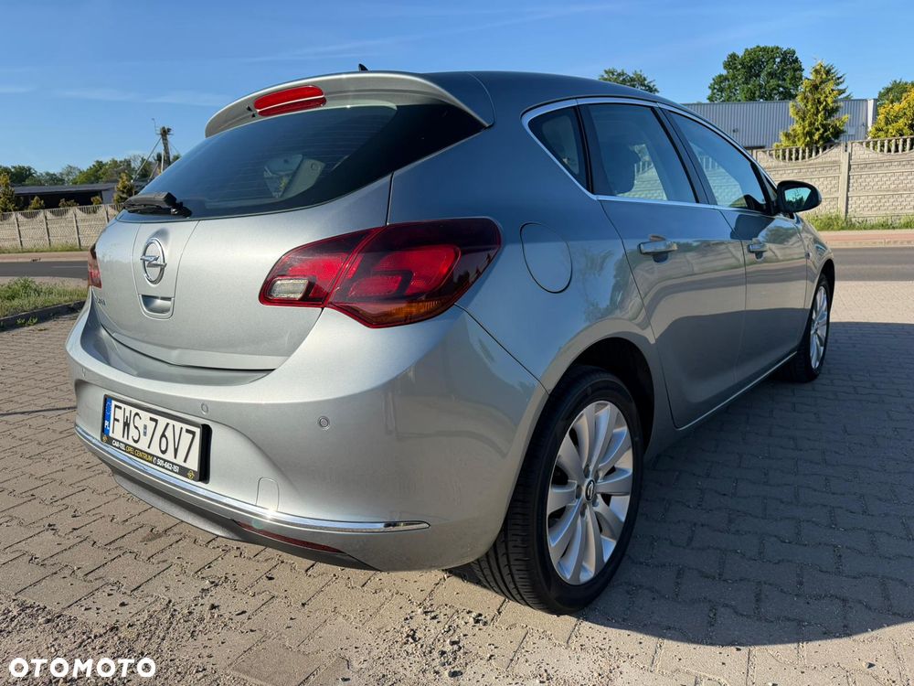 Opel Astra - 17