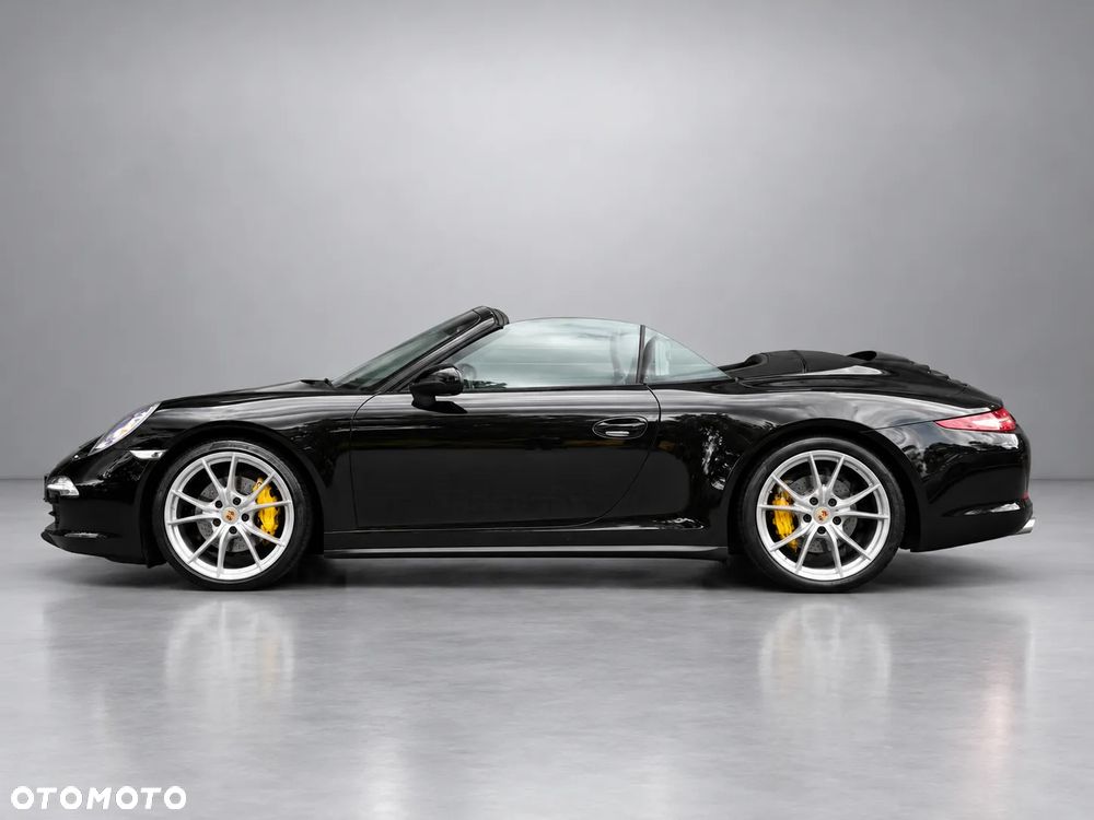 Porsche 911 Carrera PDK - 4