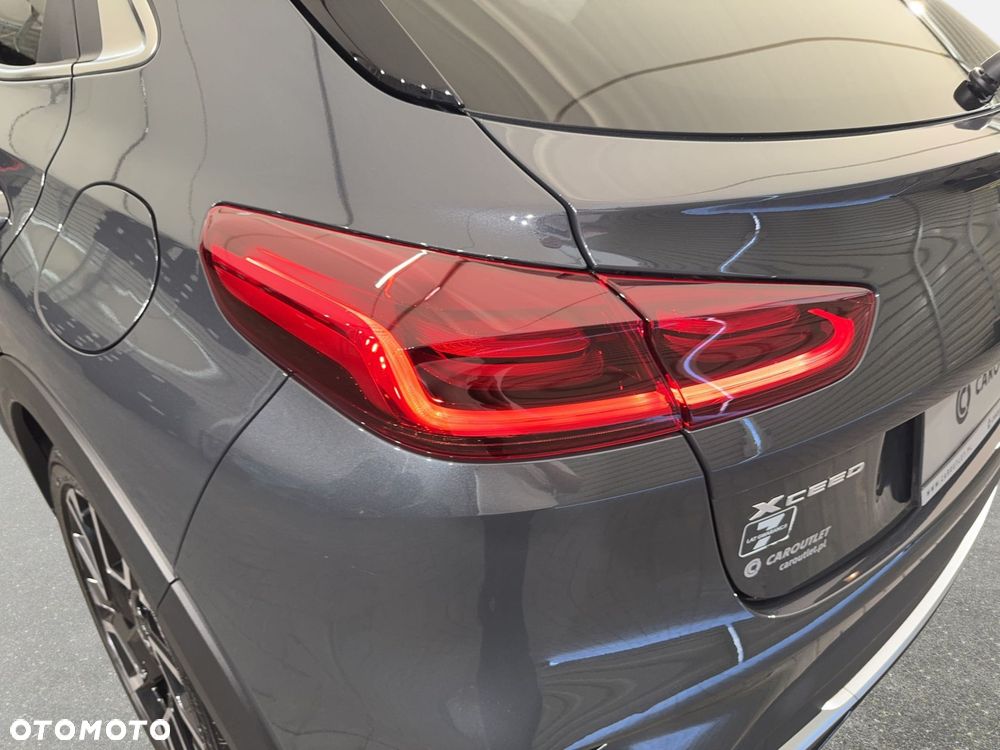 Kia XCeed - 12