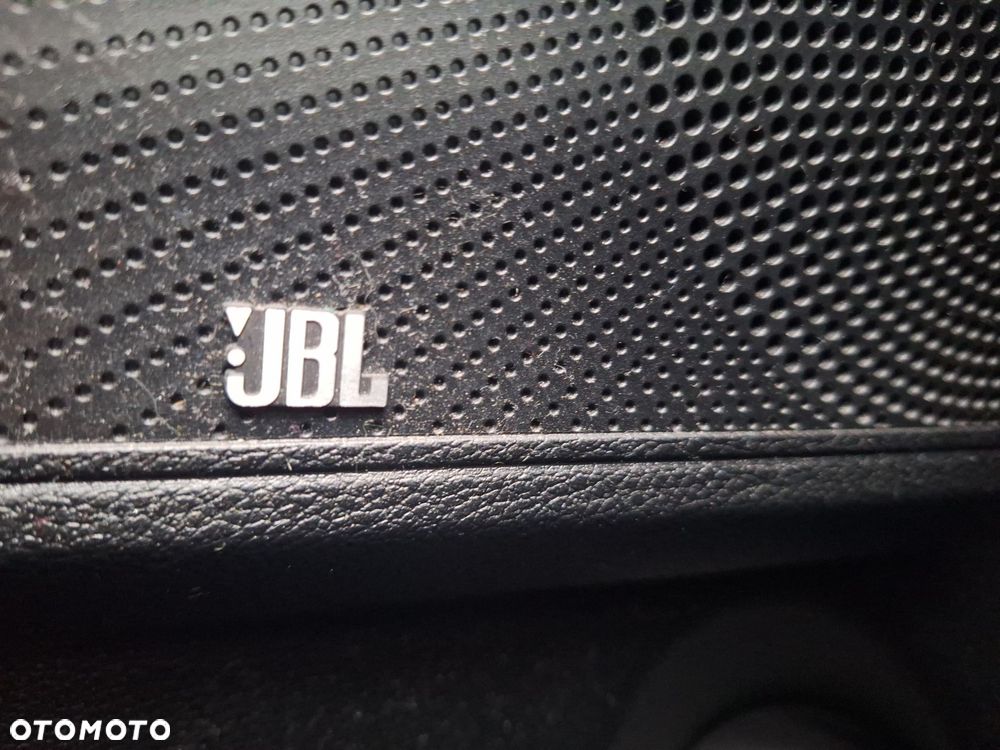 Kia Ceed 1.6 T-GDI GT - 24