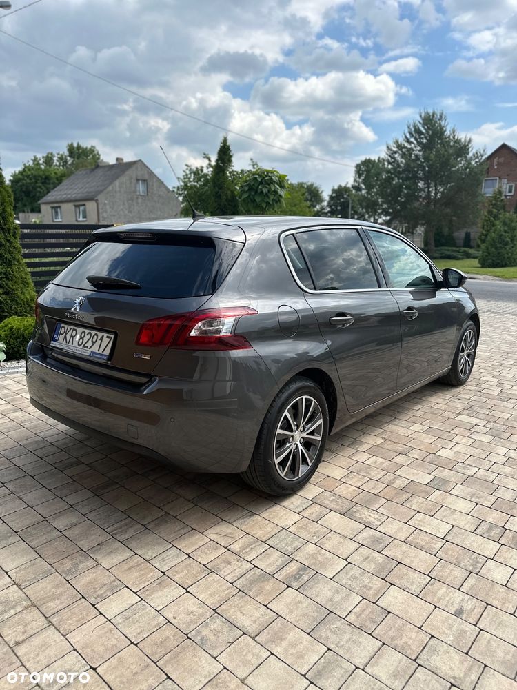 Peugeot 308 1.2 PureTech GPF Allure Pack S&S - 3