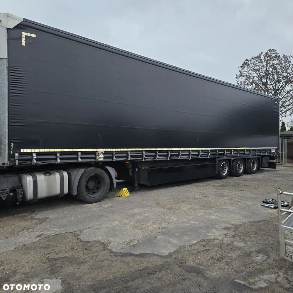Schmitz Cargobull mega 72900 netto - 8