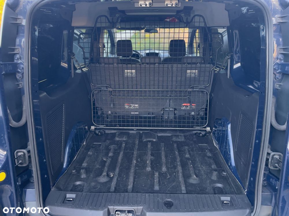 Ford Transit Connect - 14