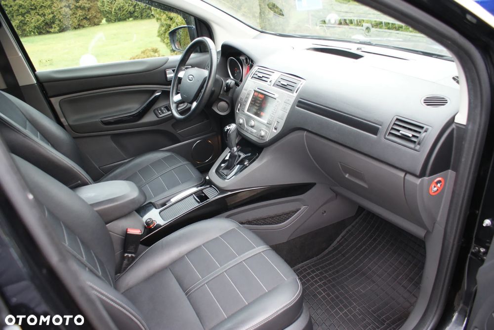Ford Kuga 2.0 TDCi 4x4 Titanium - 19