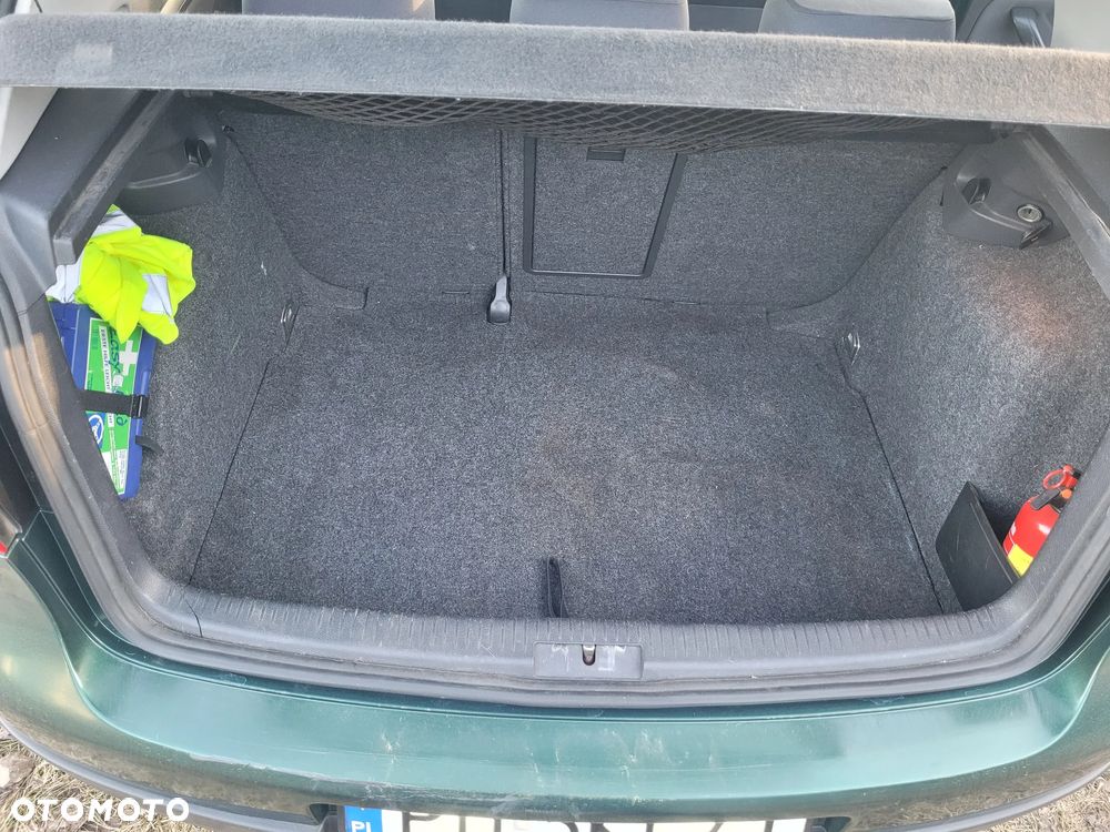 Volkswagen Golf 1.9 TDI Comfortline - 6