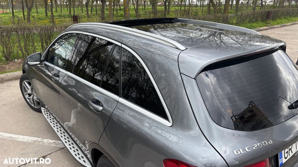 Mercedes-Benz GLC - 6