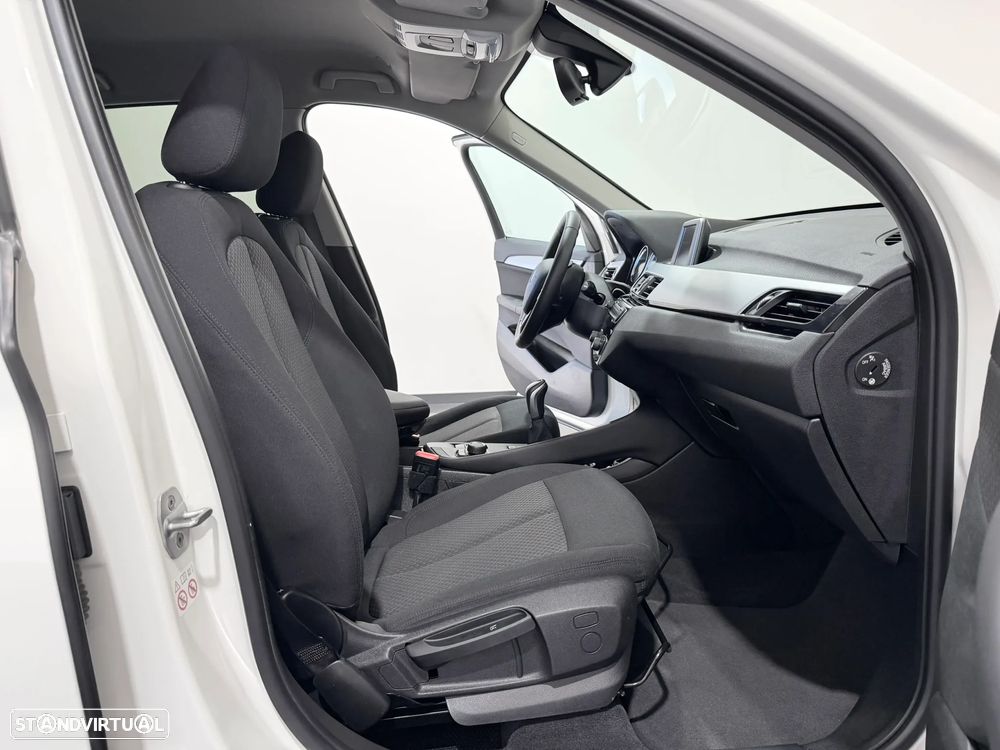 BMW X1 16 d sDrive Advantage - 37