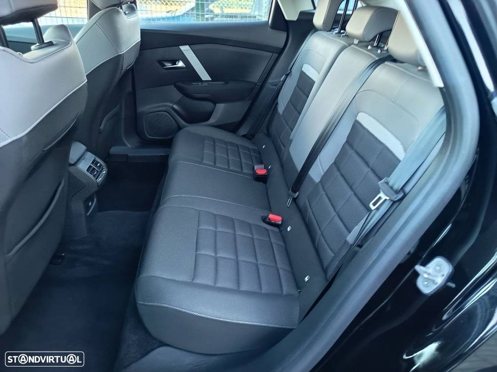 Citroën e-C4 50 kWh Autonomia Conforto Plus - 20