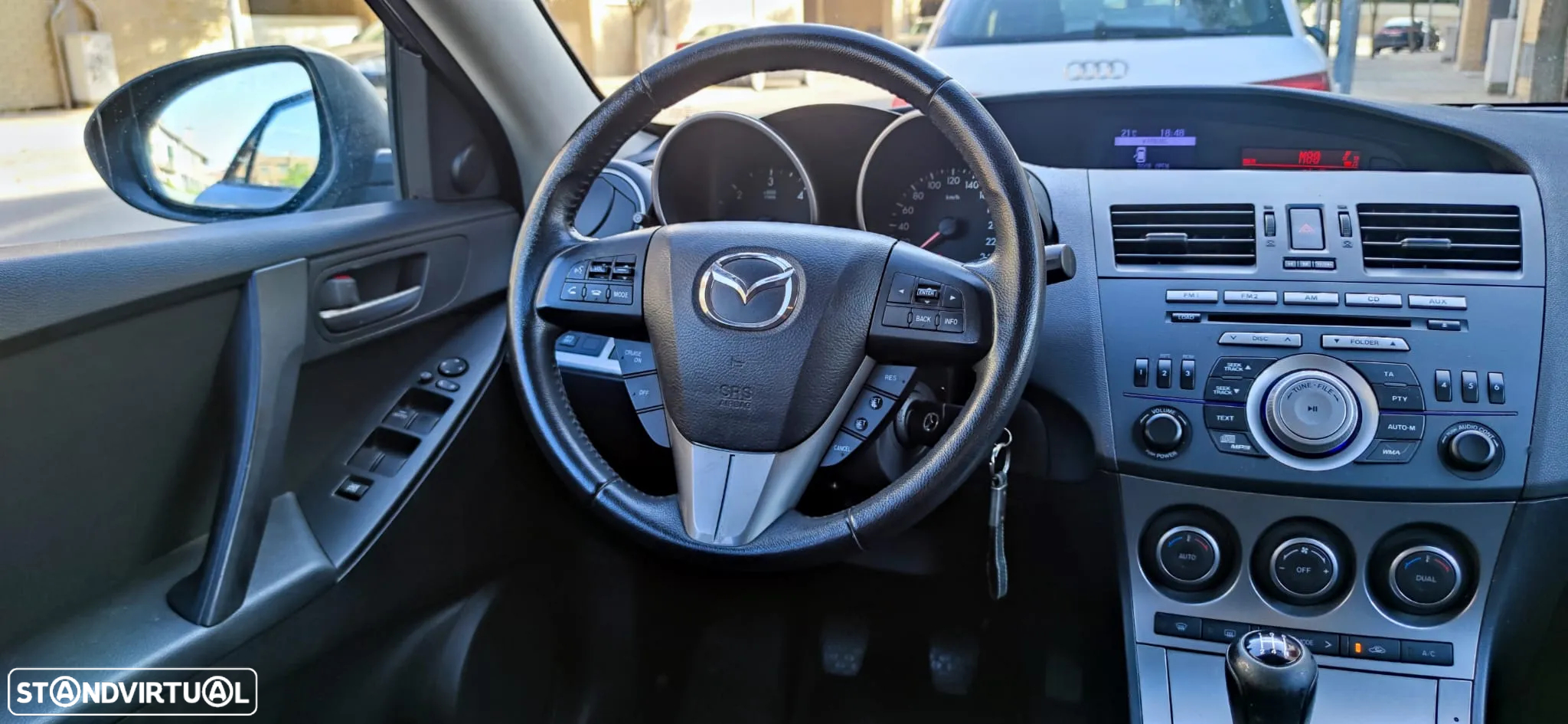 Mazda 3 MZ-CD 1.6 Sport - 9