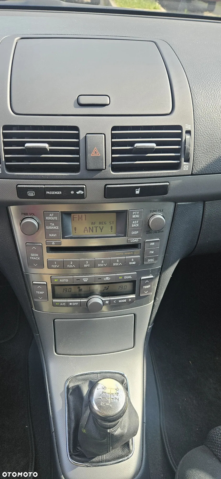 Toyota Avensis 2.0 D-4D Sol - 8