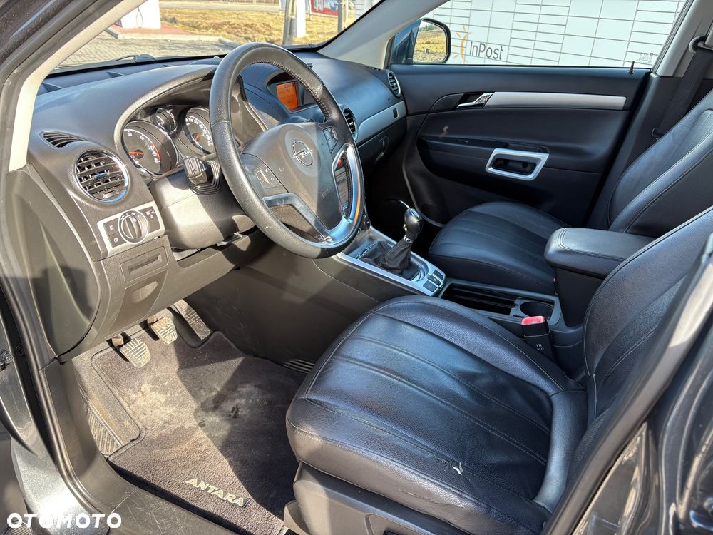 Opel Antara - 14