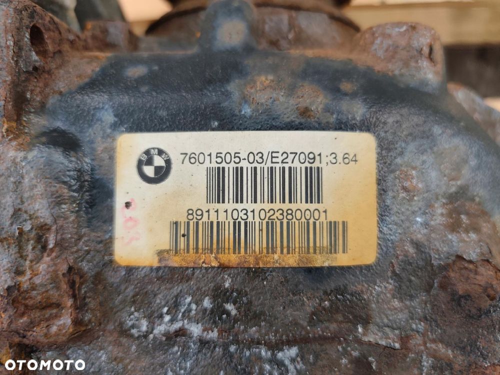 BMW E84 X1 TYLNY MOST DYFER 2.3D 7601505 3.64 - 2