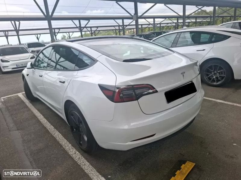 Tesla Model 3 Long Range Tração Traseira - 3
