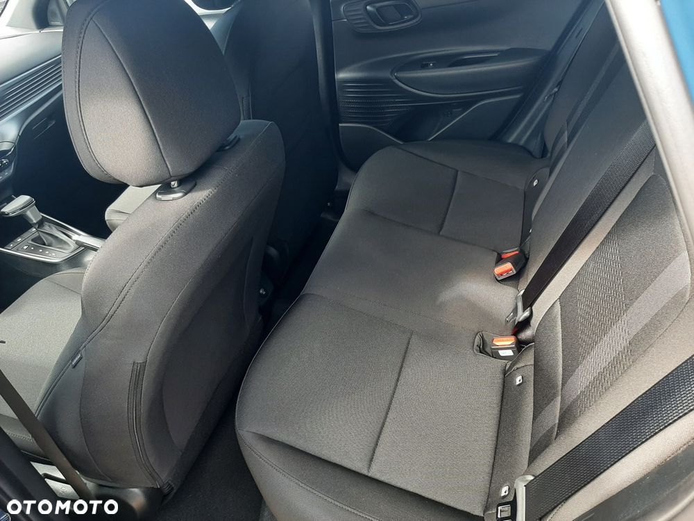 Hyundai i20 1.0 T-GDi Modern Black DCT - 10