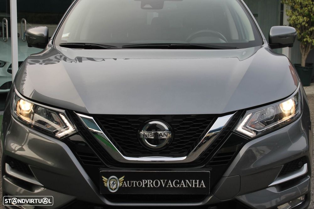 Nissan Qashqai 1.5 dCi N-Connecta J18+Led - 33