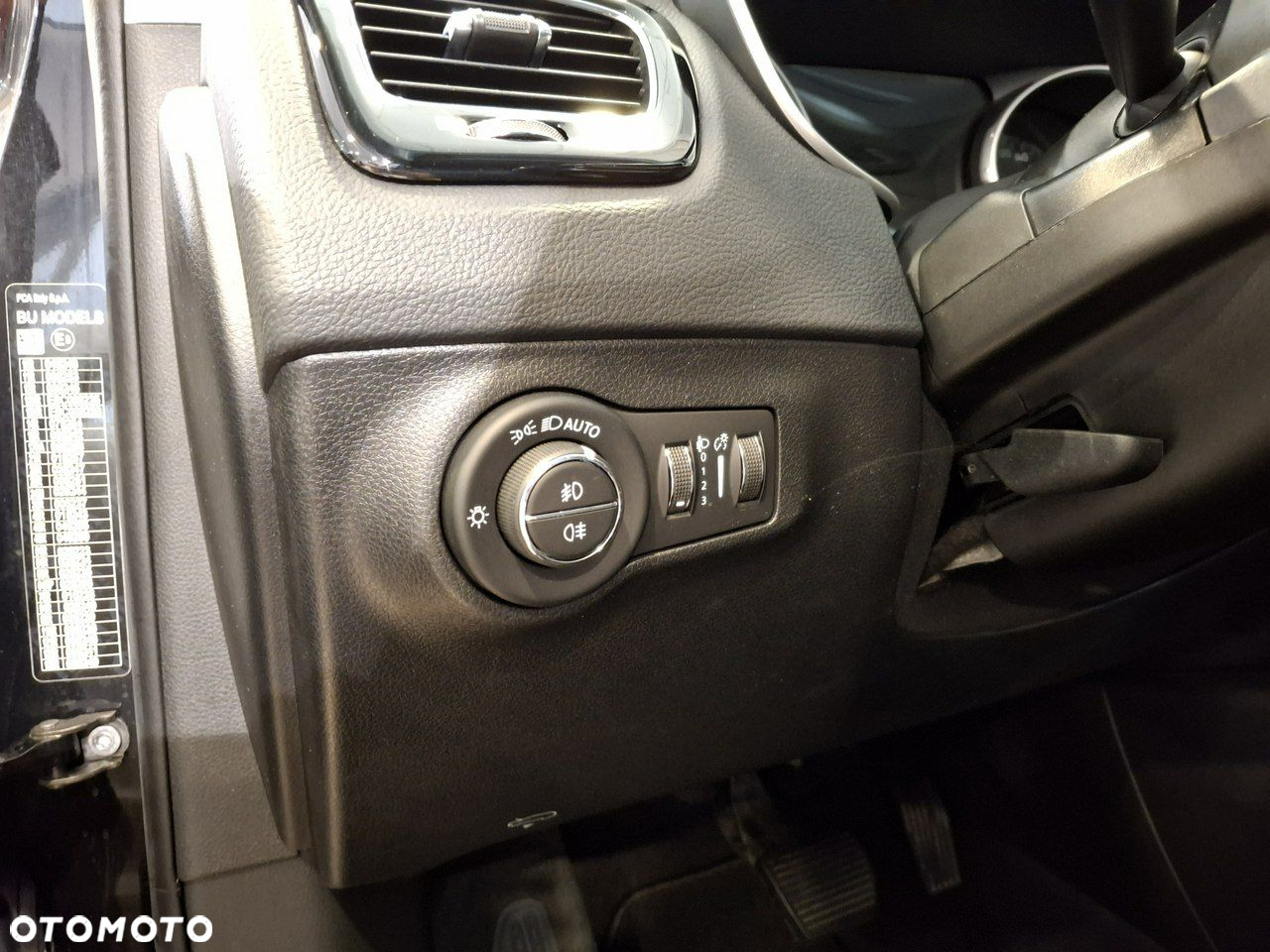 Jeep Compass - 13