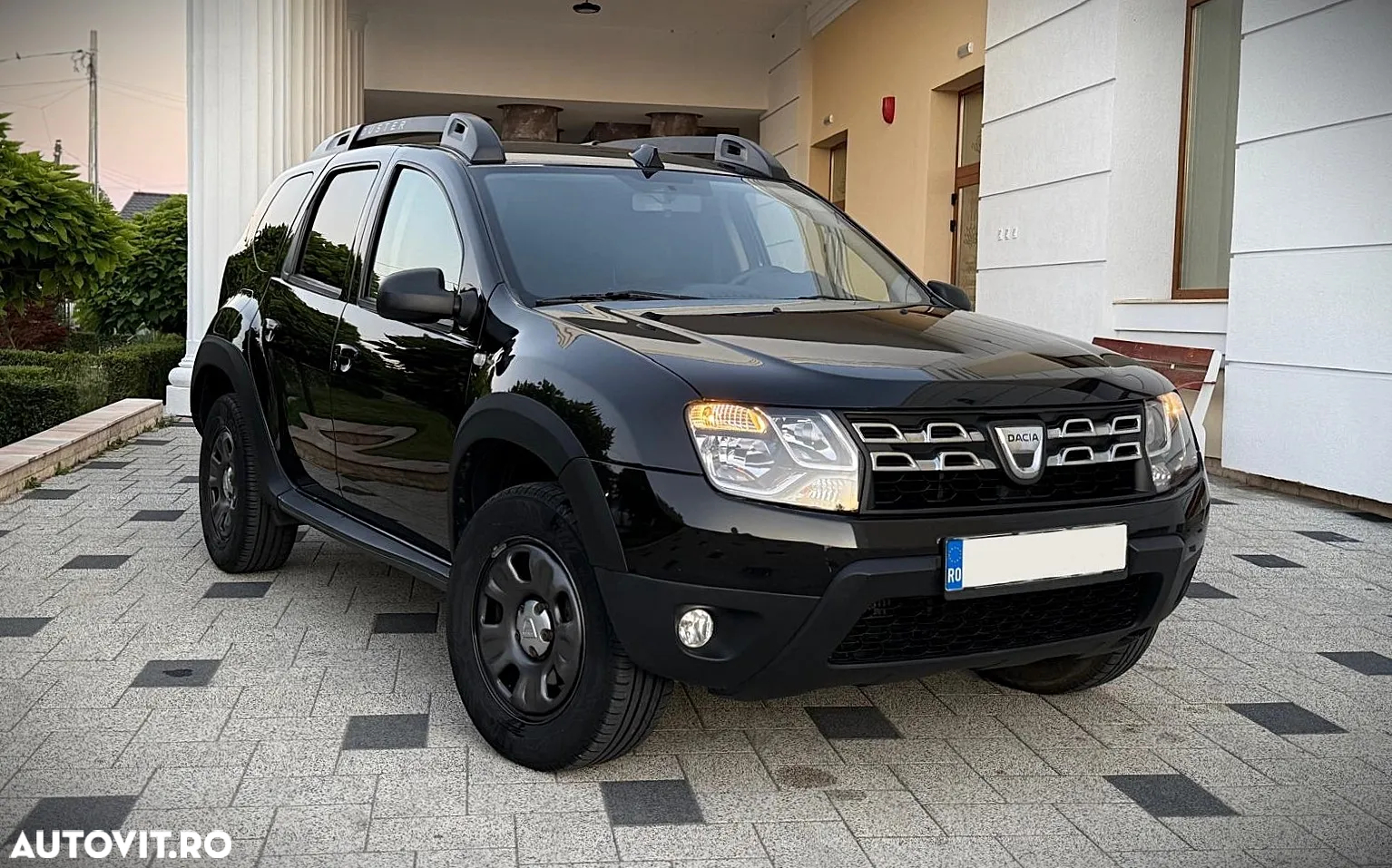 Dacia Duster 1.5 dCi 4x4 Laureate - 2