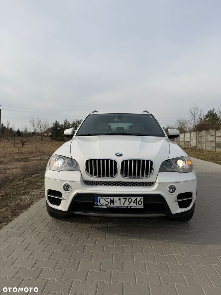 BMW X5 xDrive50i - 5