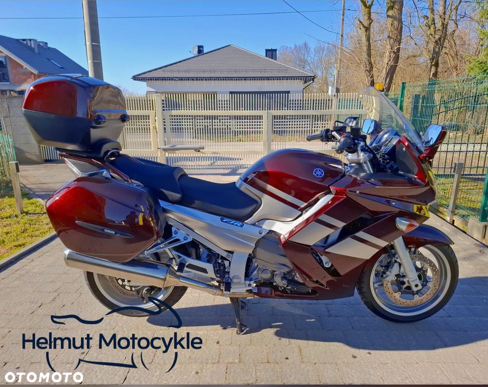 Yamaha FJR - 2