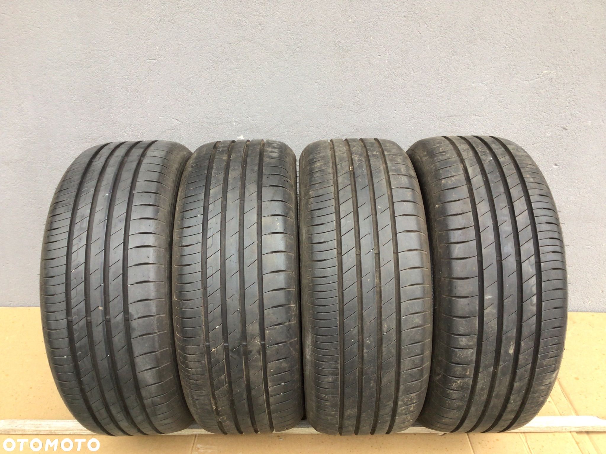 Opony letnie 4szt Goodyear Efficientgrip 215/50/17 91V - 1