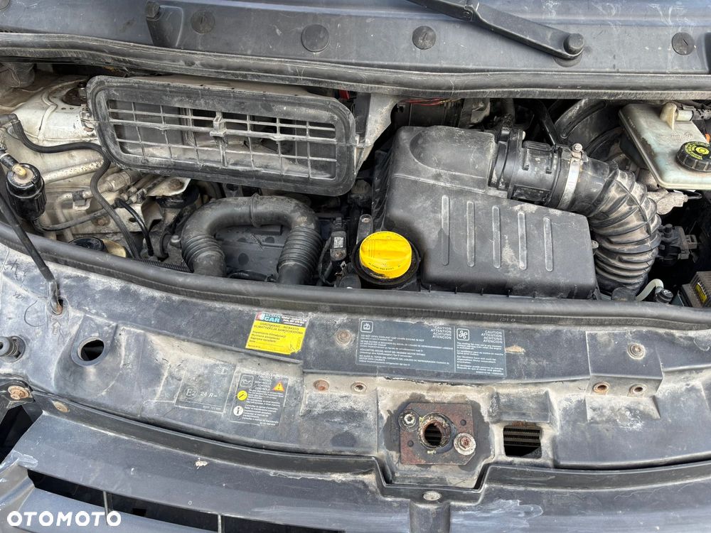 Renault Trafic - 9
