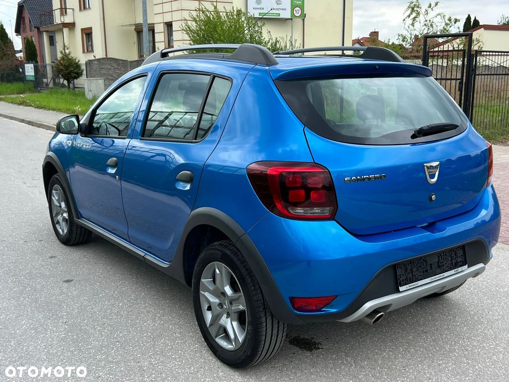 Dacia Sandero TCe 100 Essential - 6