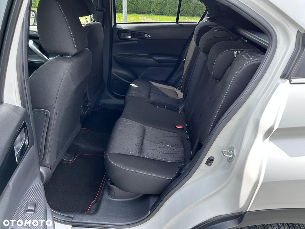 Mitsubishi Eclipse Cross 1.5 T GPF Intense Plus CVT 4WD - 30