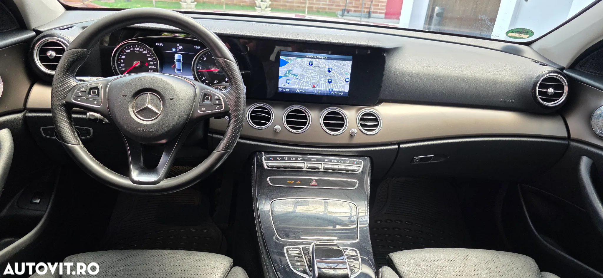 Mercedes-Benz E 200 d T 9G-TRONIC Avantgarde - 18