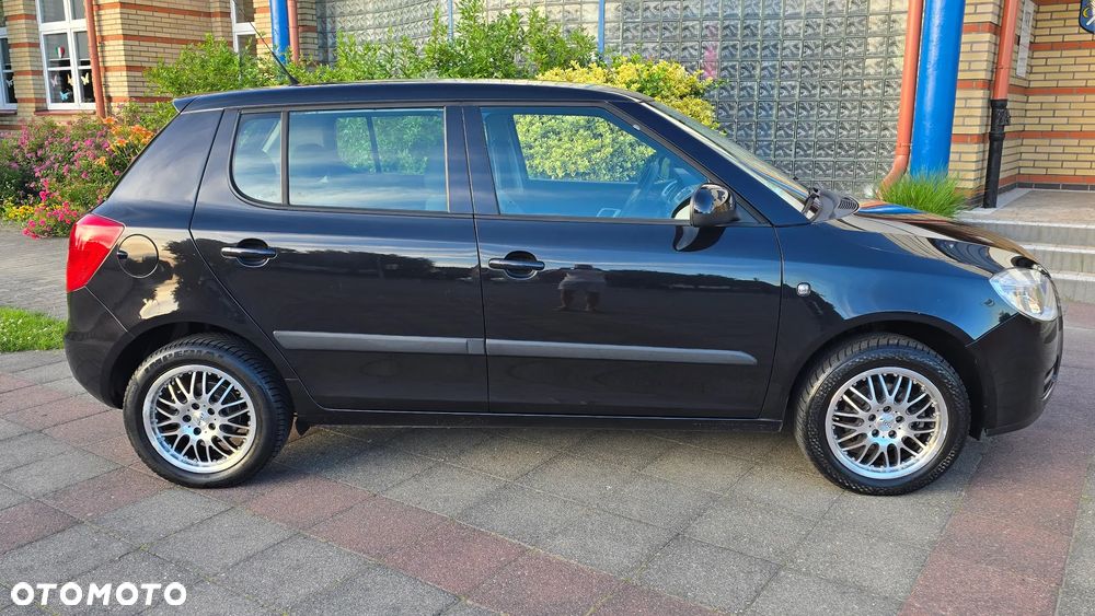 Skoda Fabia - 8