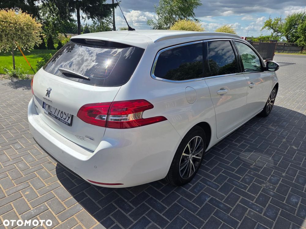 Peugeot 308 1.6 BlueHDi Active S&S - 11