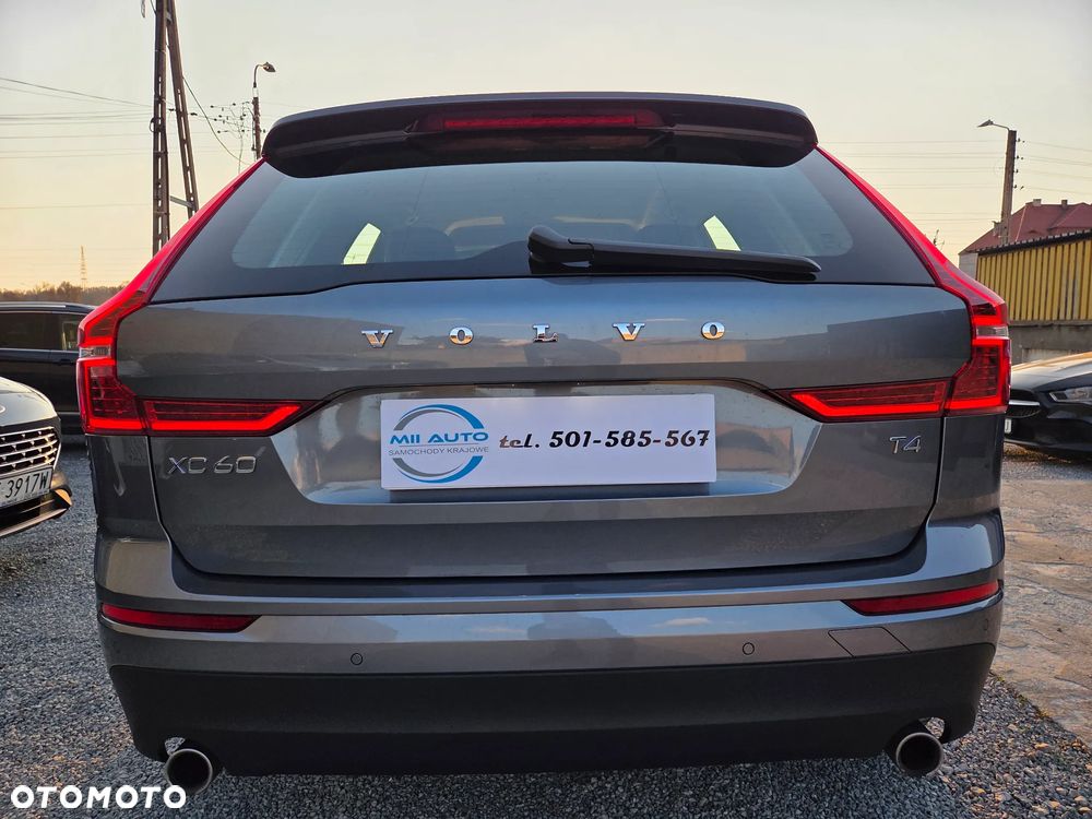 Volvo XC 60 T4 Momentum - 13