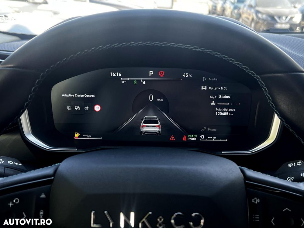 Lynk&Co 01 - 12