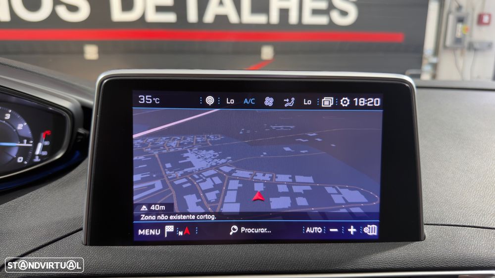Peugeot 5008 PureTech 130 EAT8 Stop & Start Allure - 26