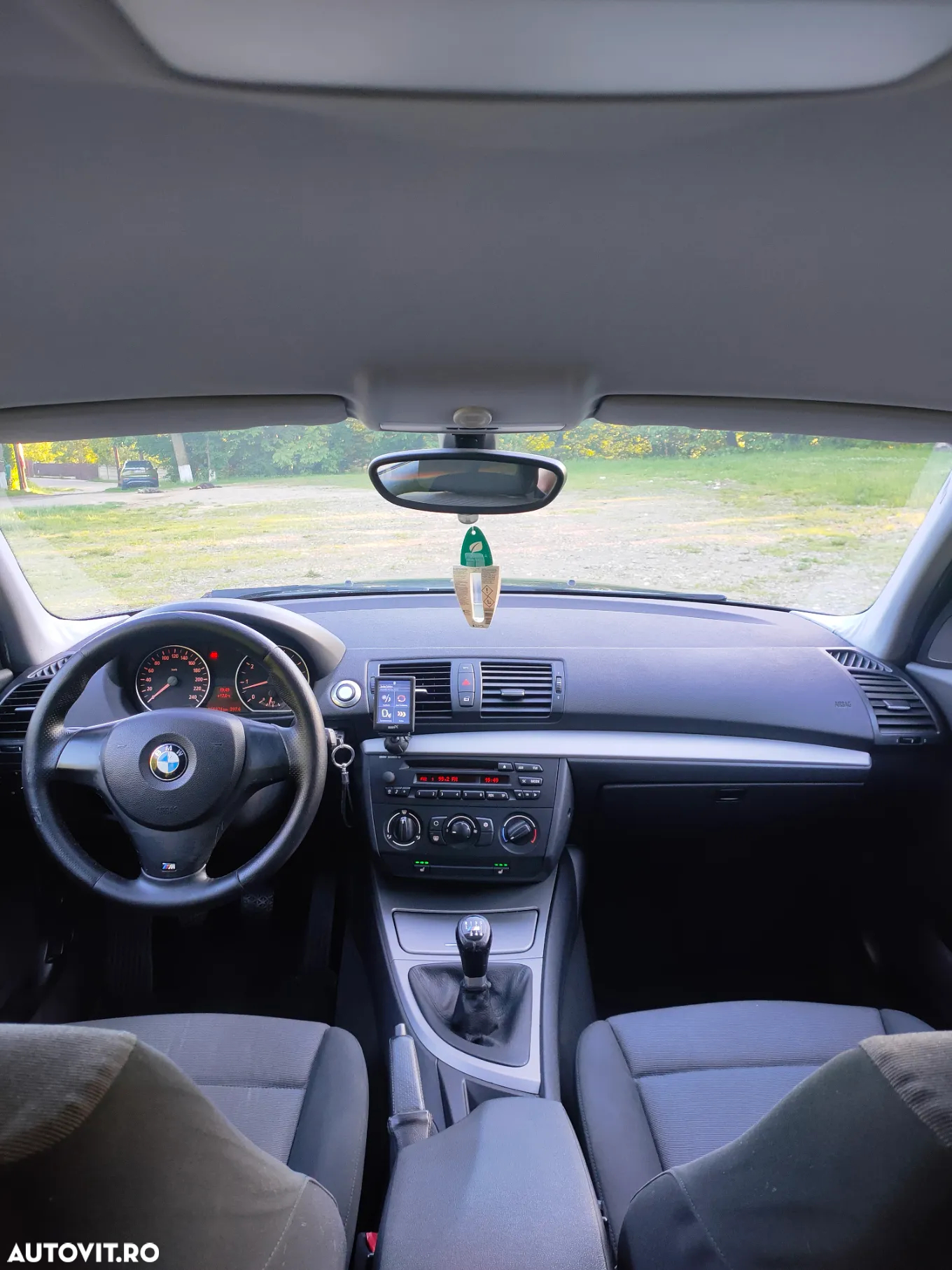 BMW Seria 1 118i - 4