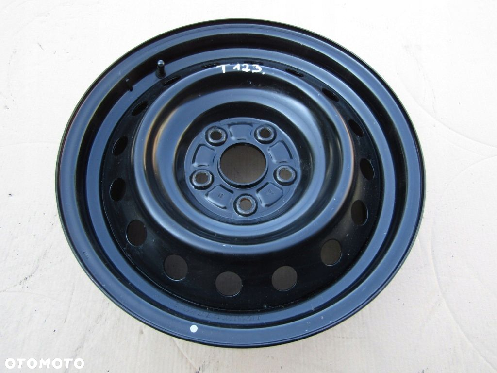 1x Felga 16 Toyota Auris Corolla Verso RAV4 RAV 4 / 6,5j 5x114,3 ET45 - 4