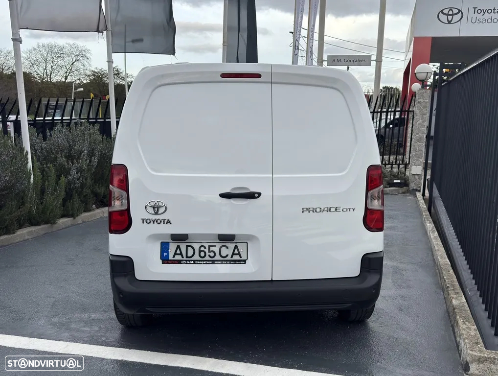 Toyota Proace City - 14