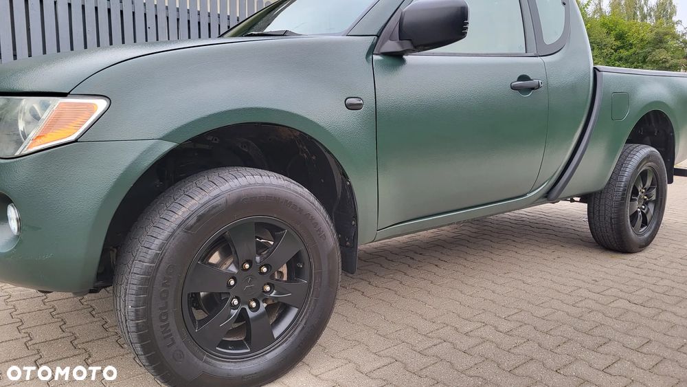 Mitsubishi L200 - 26