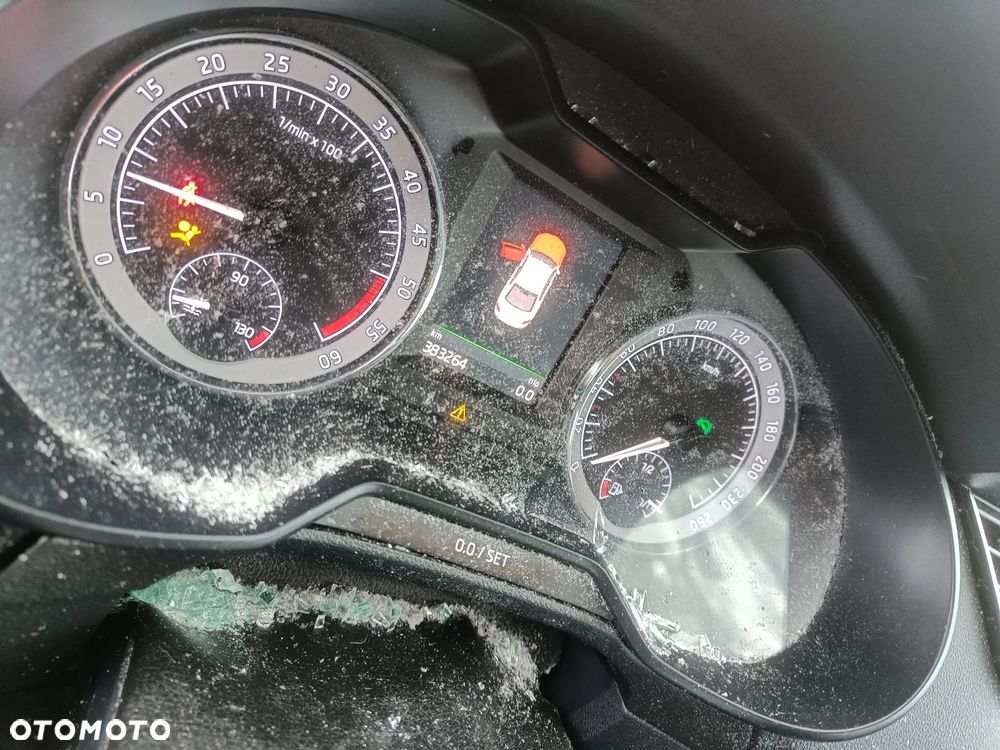 Skoda Octavia 2.0 TDI Style DSG - 16