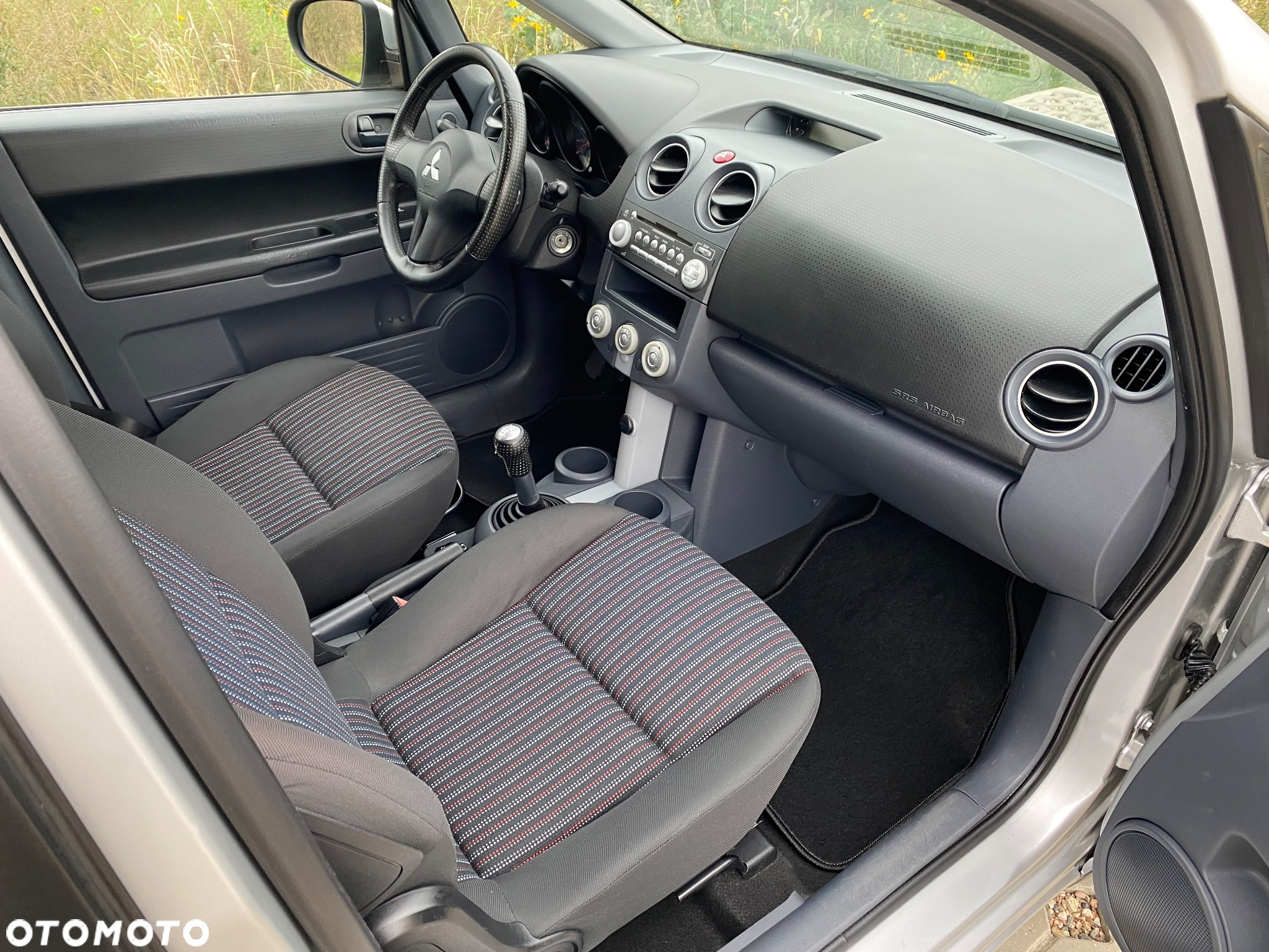 Mitsubishi Colt 1.5 Instyle - 25