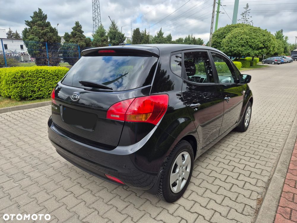 Kia Venga 1.6 M - 17
