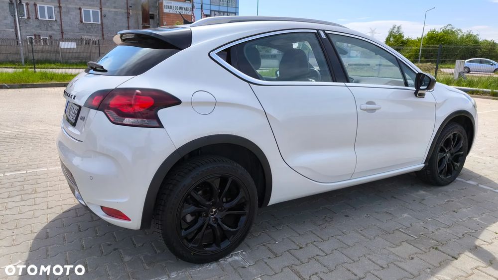 DS Automobiles DS 4 Crossback ver-1-2-puretech-be-chic-s-s - 13