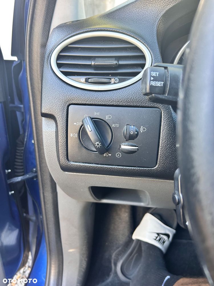 Ford Focus - 18
