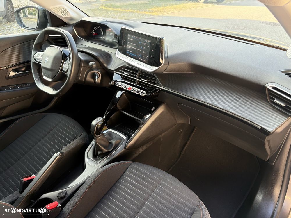 Peugeot 208 1.2 PureTech Active Pack - 21