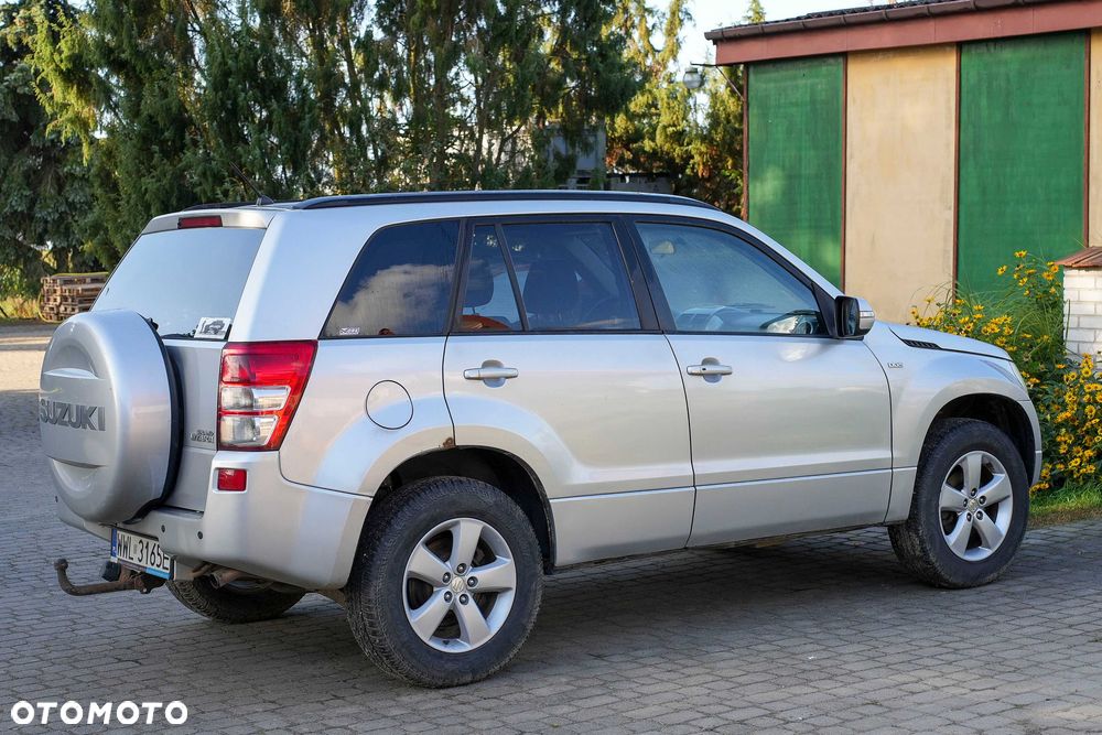 Suzuki Grand Vitara - 3