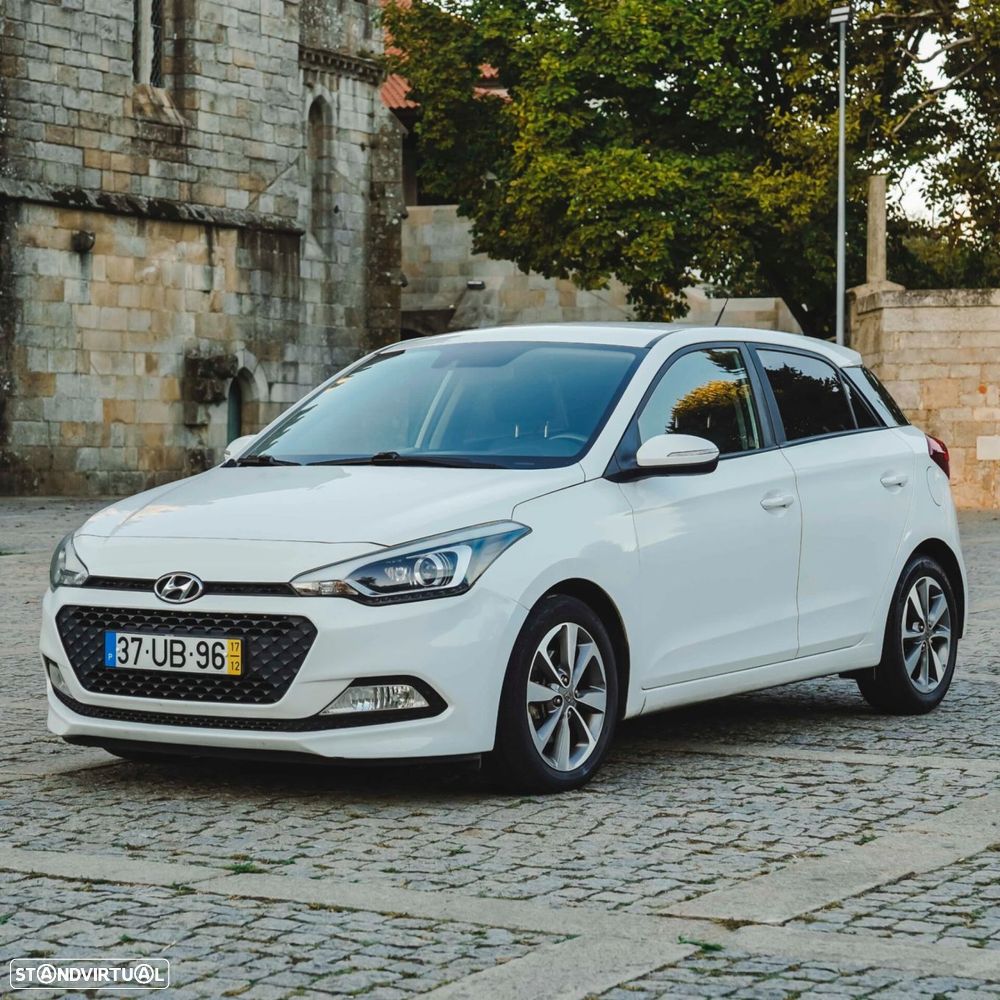 Hyundai i20 - 3