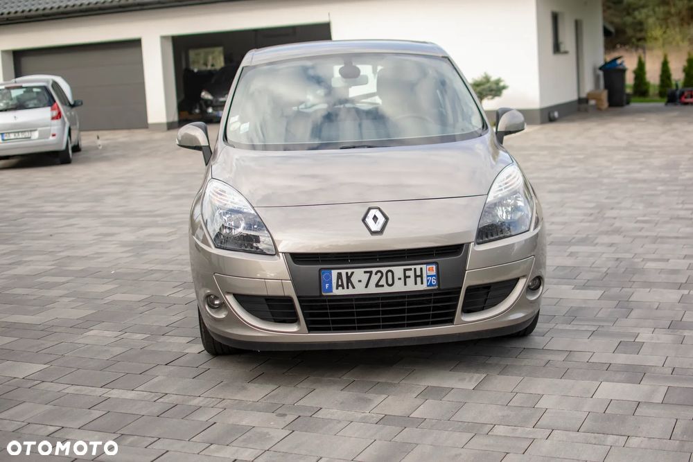 Renault Scenic - 29